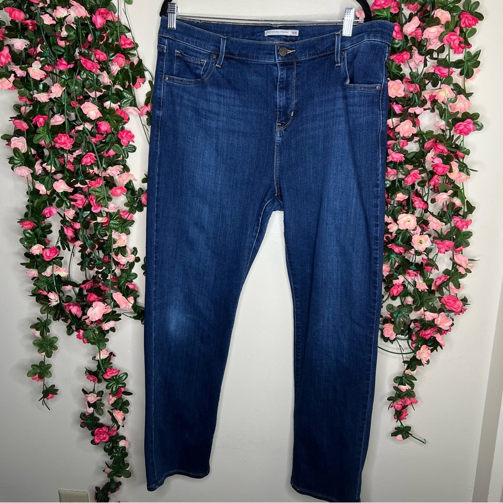Levi’s 724 High Rise Straight Leg Denim Blue Jeans Womens Plus Size 16W